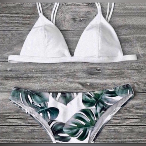 Bikini~ topical matching two piece  bikini swimsuit set NWOT adj. straps 🎉SALE - Picture 2 of 15